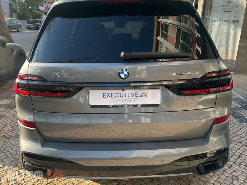 BMW X7 40 d xDrive Pack M Desportivo