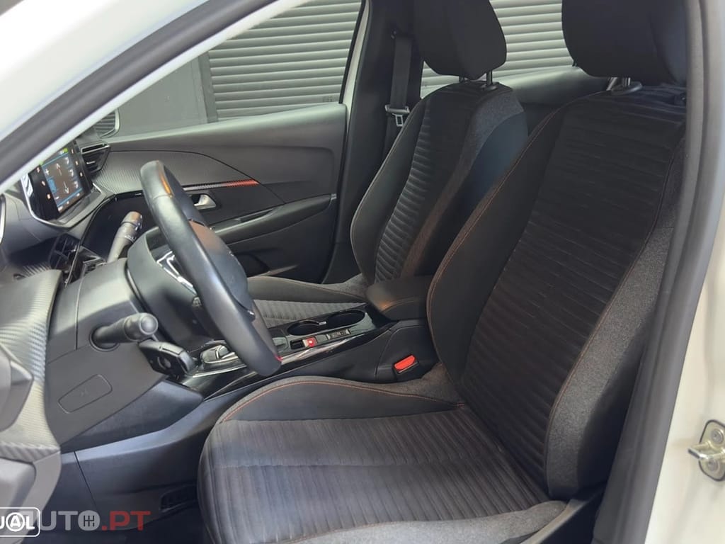 Peugeot E-208 Active Pack