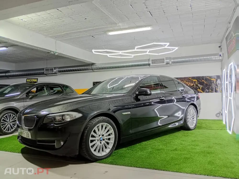 BMW 525 Line Luxury automatico