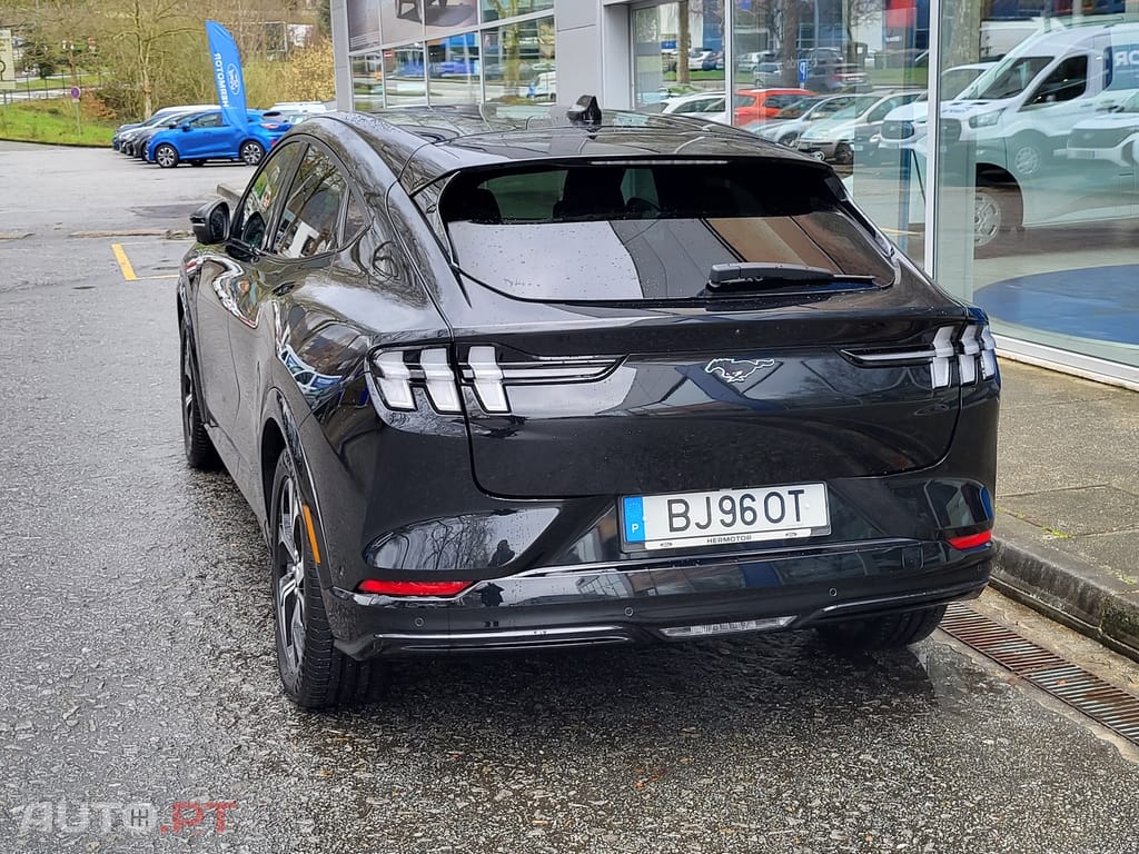 Ford Mustang Mach-E Premium