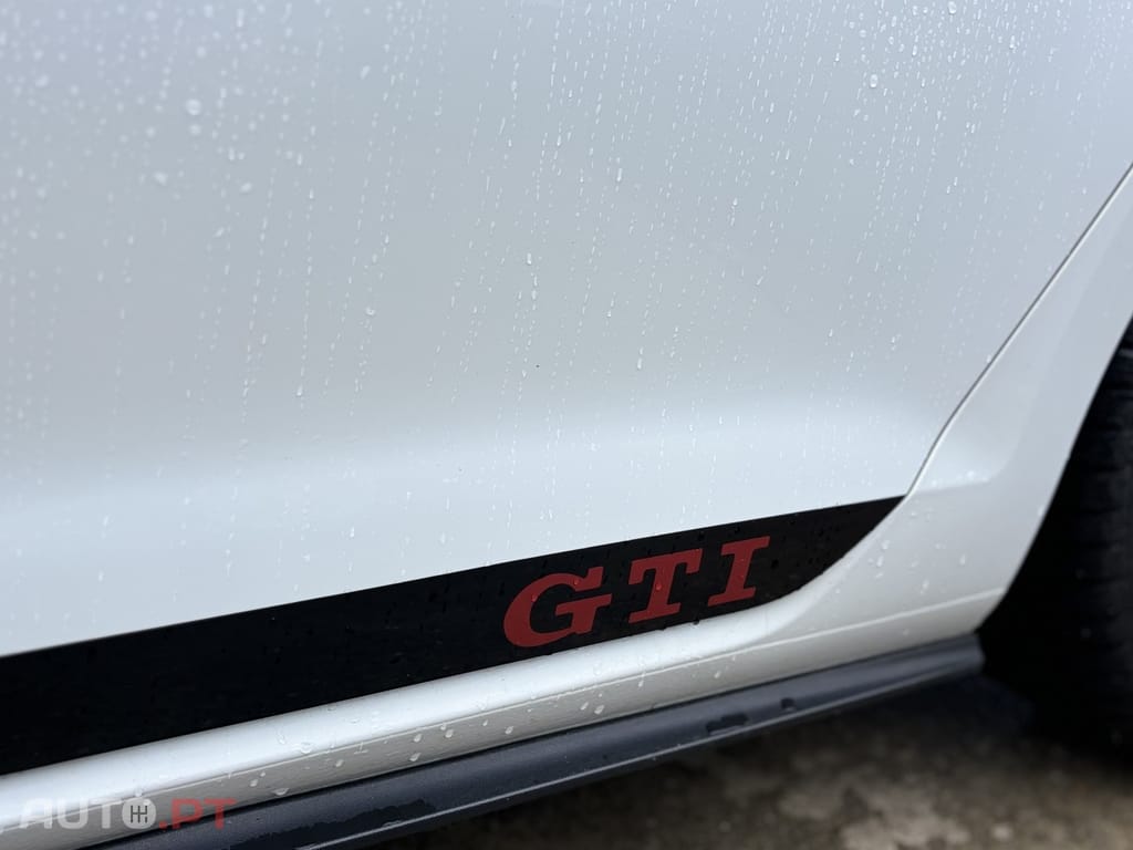 Volkswagen Golf 2.0 GTi DSG