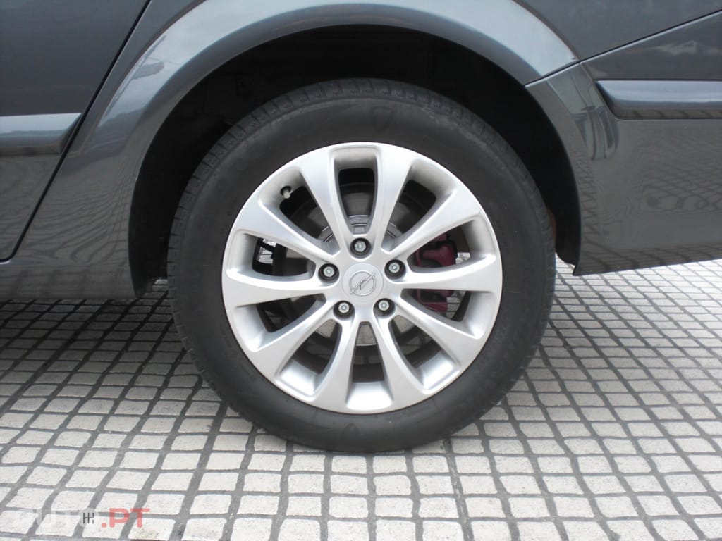 Opel Astra Caravan 1.7 CDTi Cosmo ecoFLEX