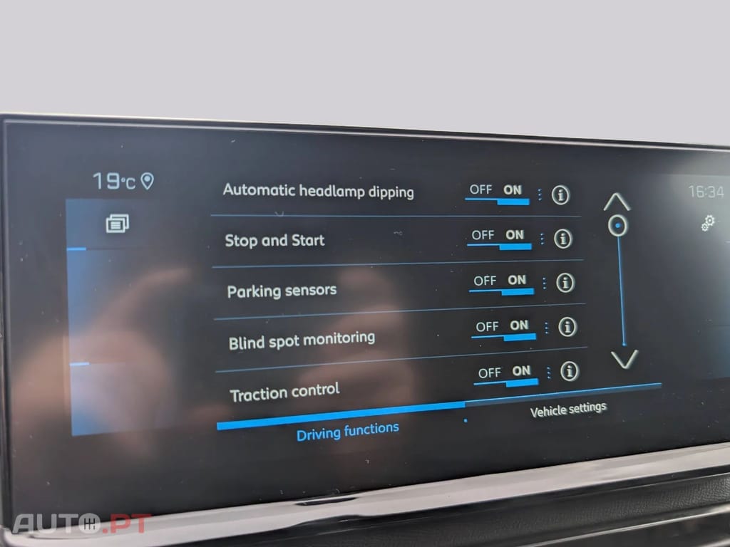 Peugeot 5008 1.5 BlueHDi Allure Pack EAT8