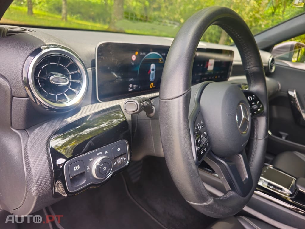 Mercedes-Benz A 180 d 7G-DCT
