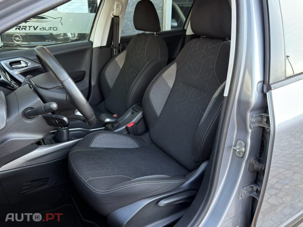 Peugeot 2008 1.2 PureTech Active