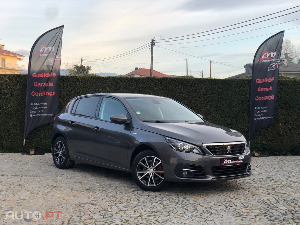 Peugeot 308 1.2 PureTech Business Line