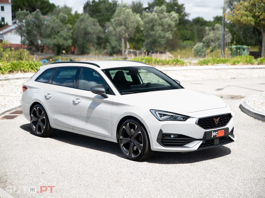 Cupra Leon ST 1.4 e-Hybrid MID DSG