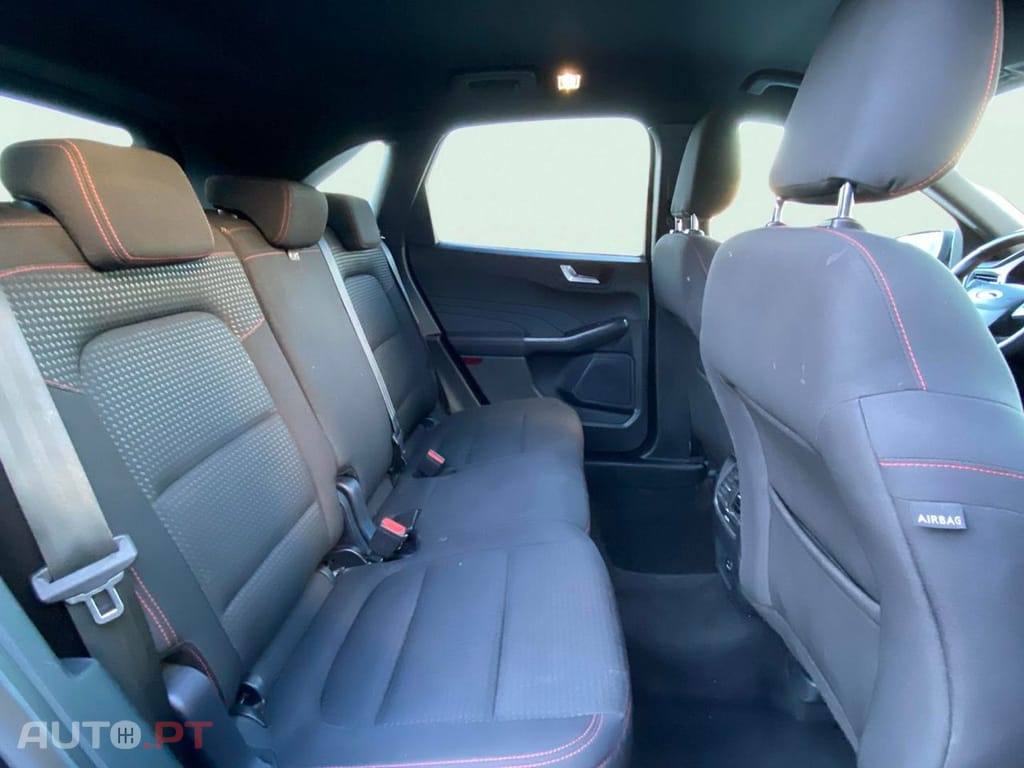 Ford Kuga 1.5 EcoBoost ST-Line