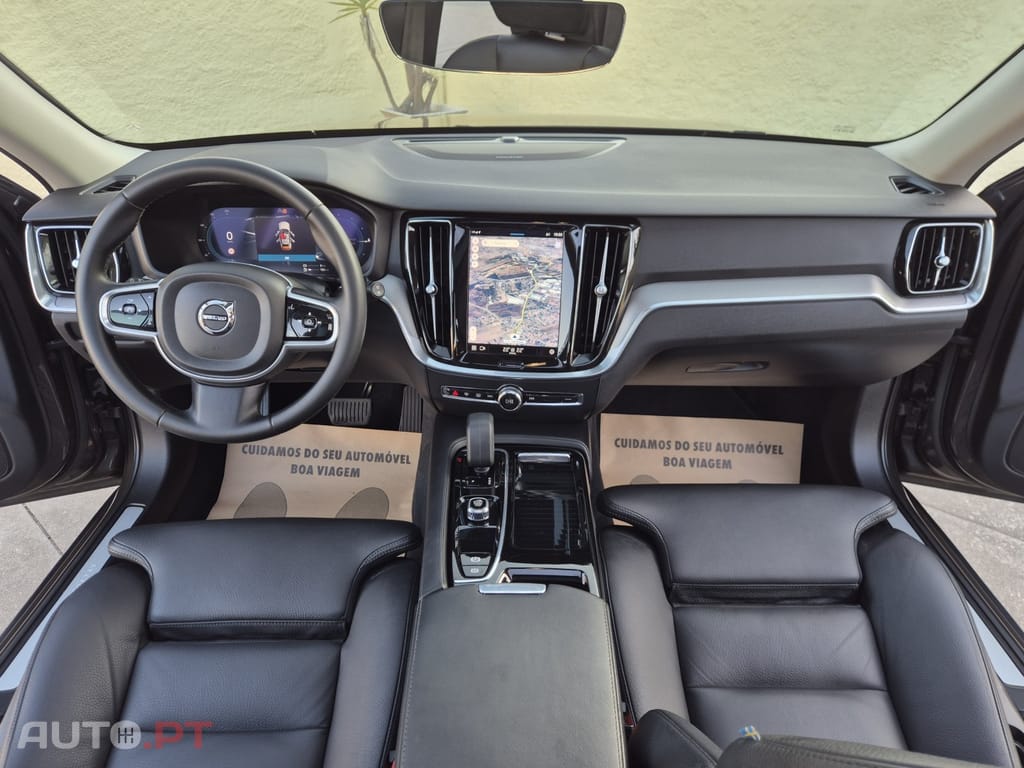 Volvo V60 2.0 T6 AWD TE Plus Bright — fotografia 20