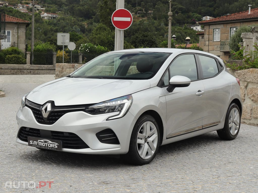 Renault Clio 1.0 TCe Limited CVT