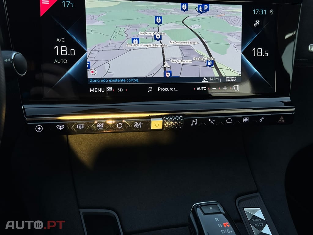 DS DS7 Crossback E-Tense Performance Line EAT8