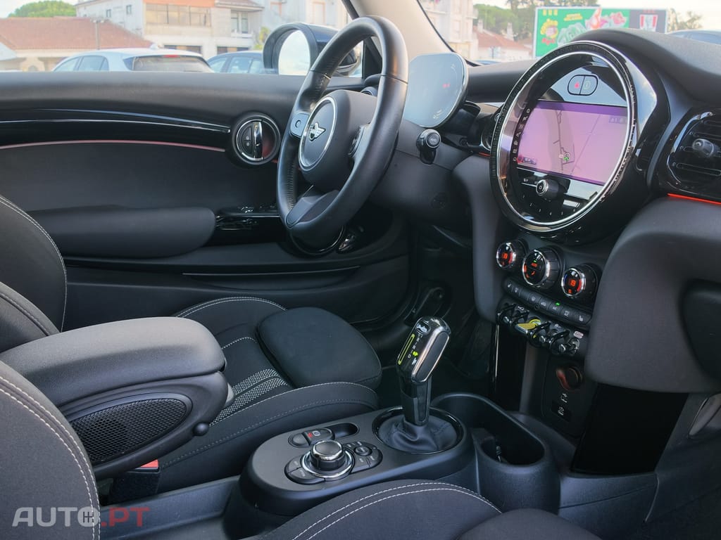 MINI Cooper SE Classic