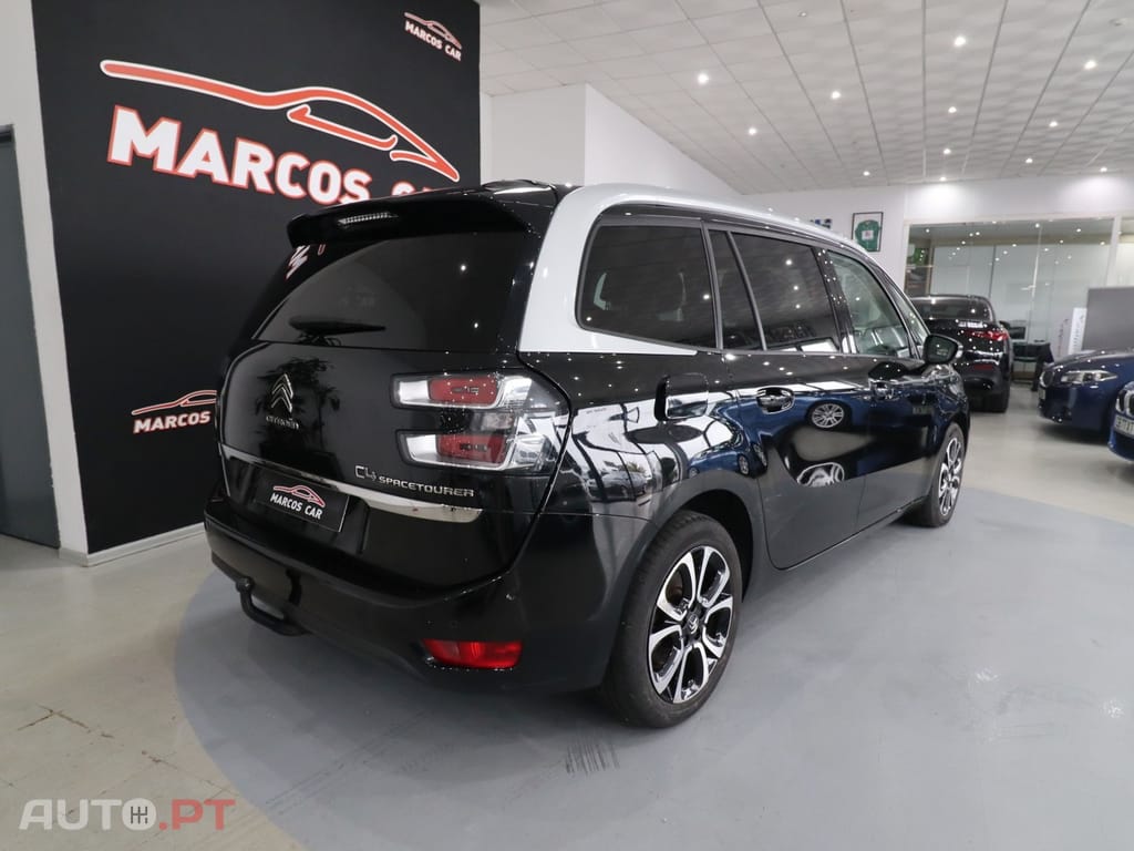 Citroen C4 SpaceTourer 1.5 BlueHDi Shine EAT8