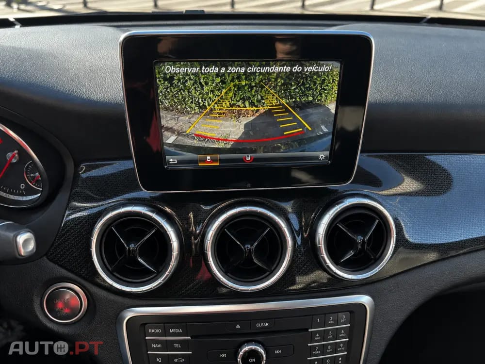 Mercedes-Benz CLA 180 d 7G-DCT