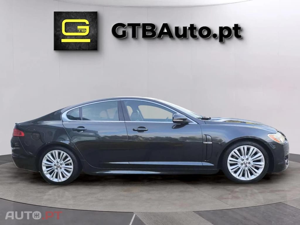 Jaguar XF 3.0 D SPORT