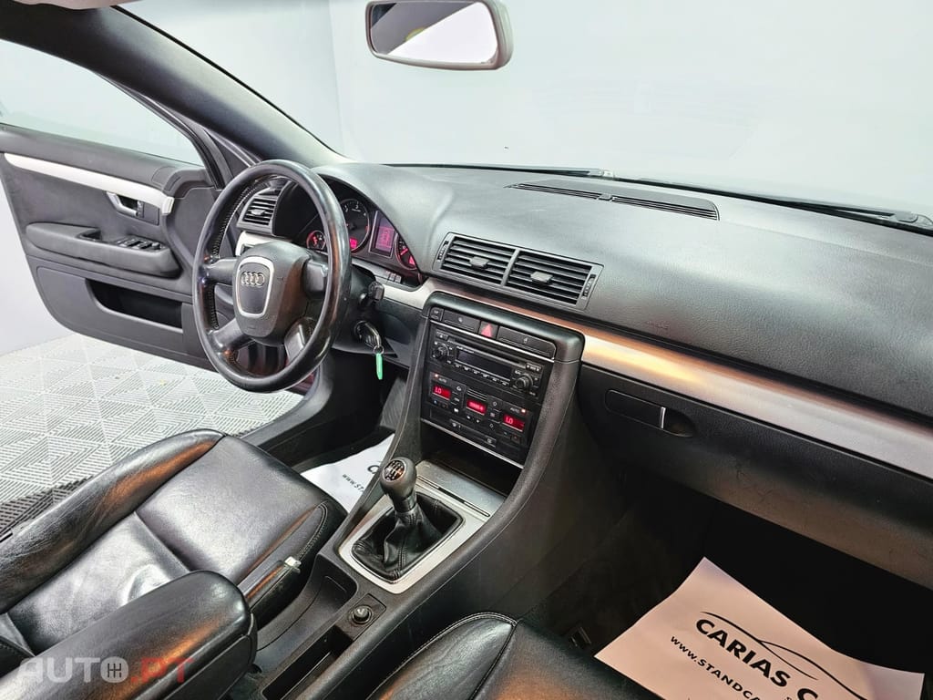Audi A4 Avant 2.0 TDi S-line