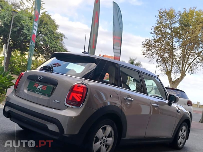 MINI Cooper One Classic Auto