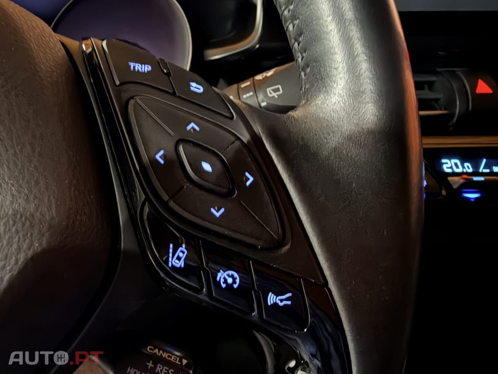 Toyota C-HR 1.8 Hybrid Exclusive+P.Luxury