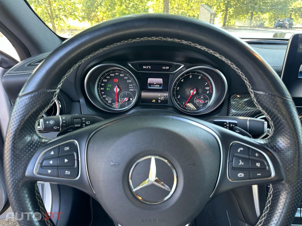 Mercedes-Benz GLA 200 AMG Line Aut.
