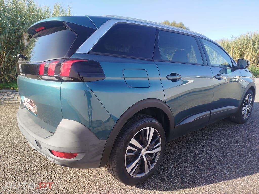 Peugeot 5008 1.6 BlueHDi Crossway EAT6