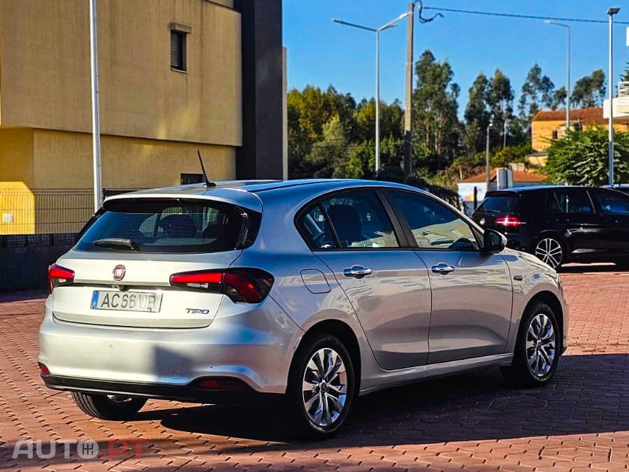 Fiat Tipo 1.3 M-Jet Lounge Tech J17