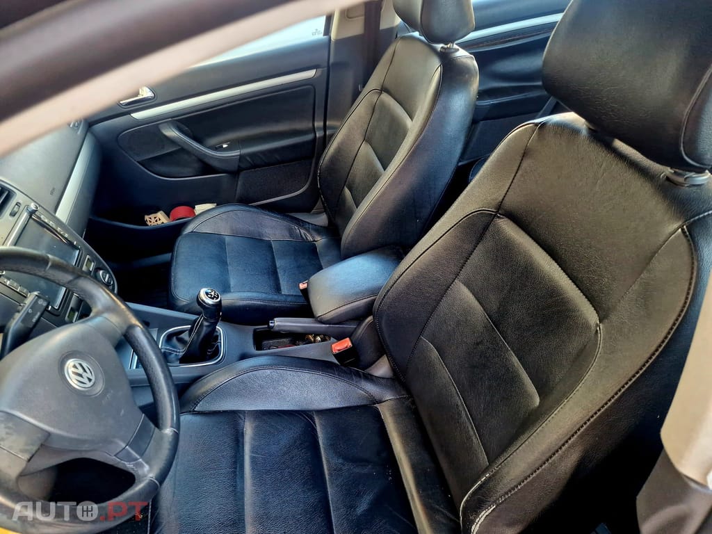 Volkswagen Golf 2.0 Highline