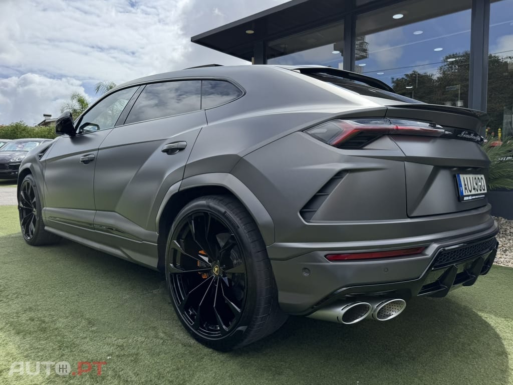 Lamborghini Urus 4.0 V8