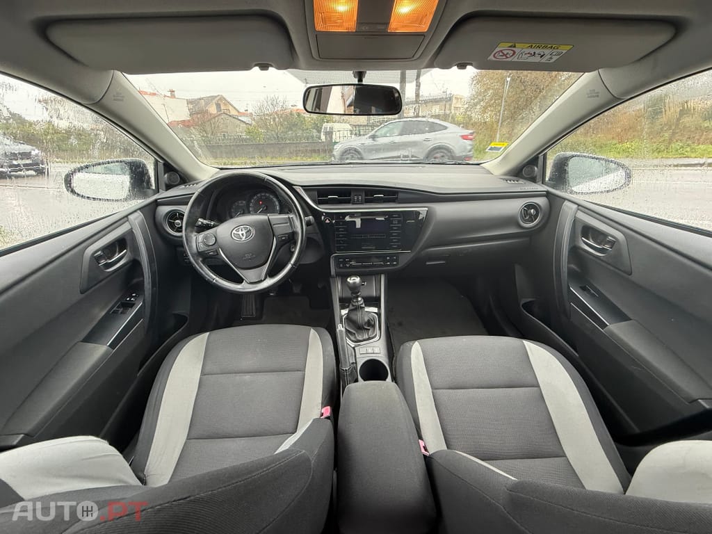 Toyota Auris 1.4 D-4D