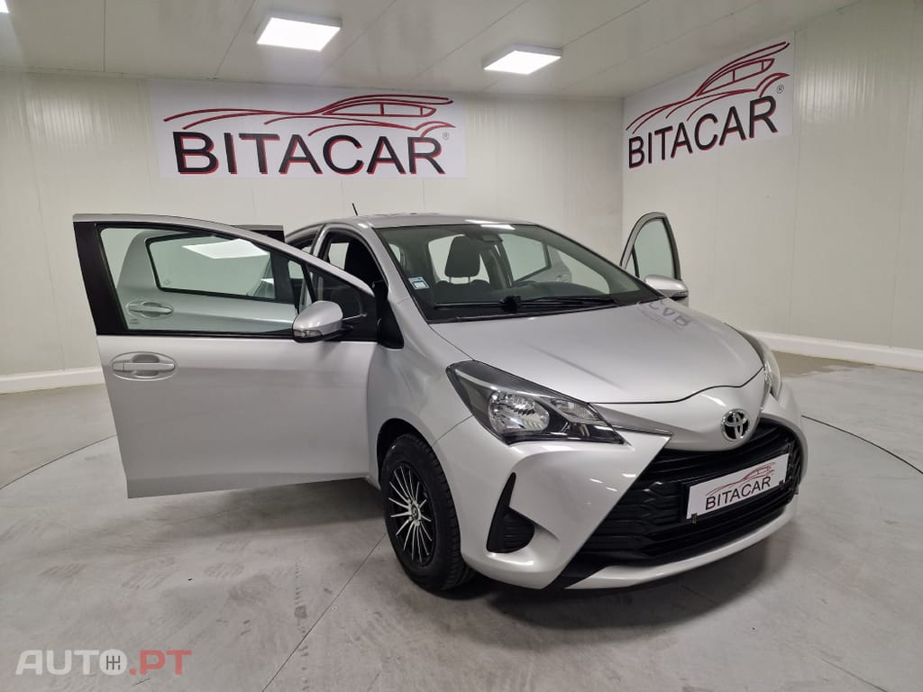 Toyota Yaris 1.0 VVT-I ACTIVE