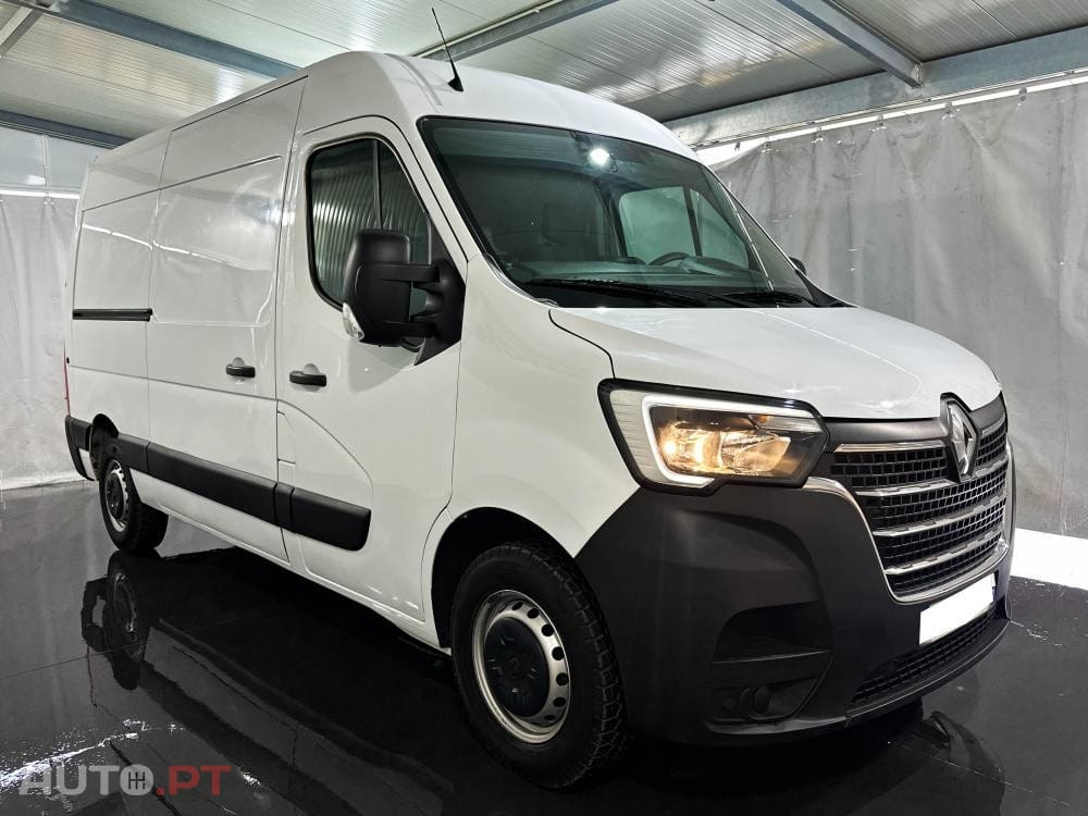 Renault Master L2H2 2.3 DCi 135cv Confort