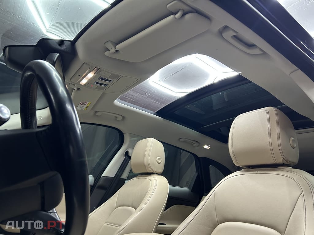 Jaguar F-Pace 2.0 i4D Prestige AWD