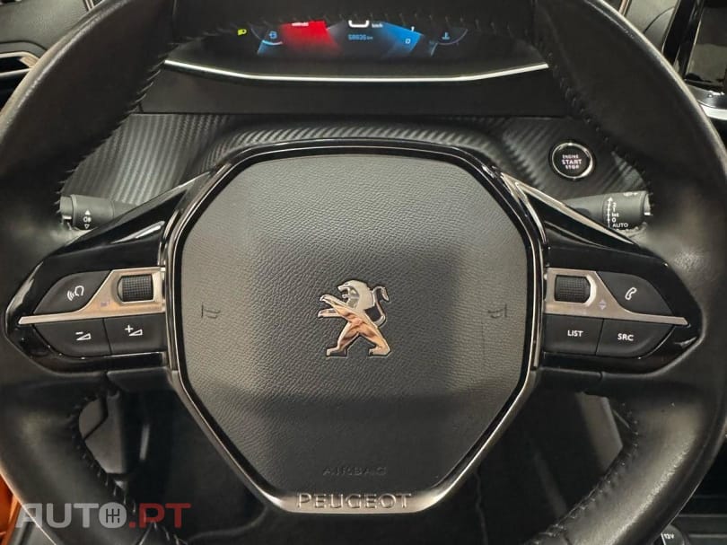 Peugeot 2008 PureTech 100 Stop&Start Allure Pack