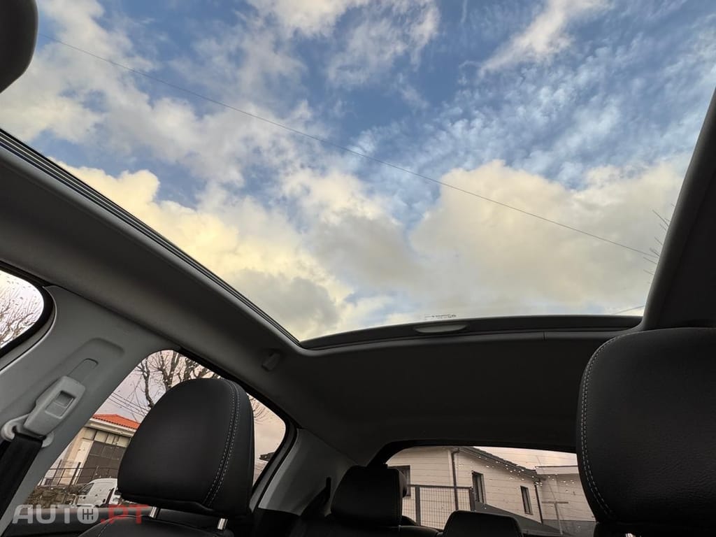 Peugeot 208 1.2 VTi Allure