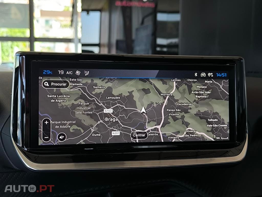 Peugeot E-2008 54 kWh Active
