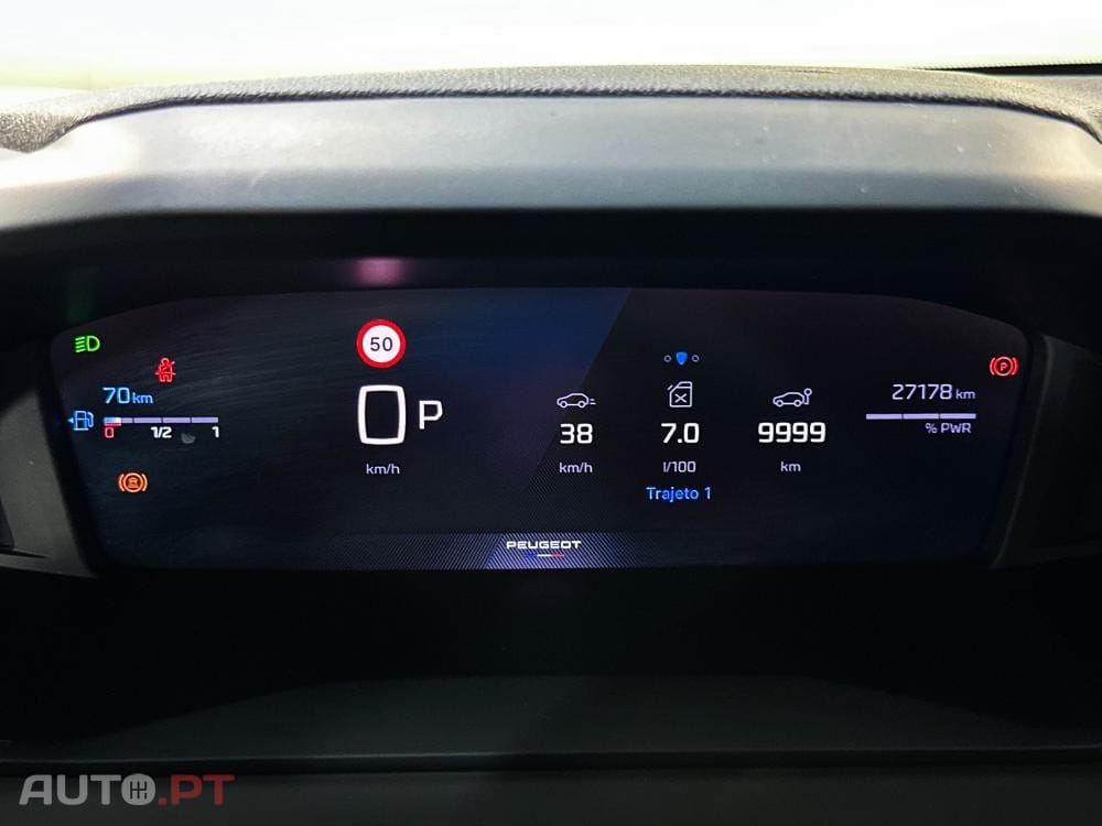 Peugeot 208 1.2 Hybrid Allure e-DCS6