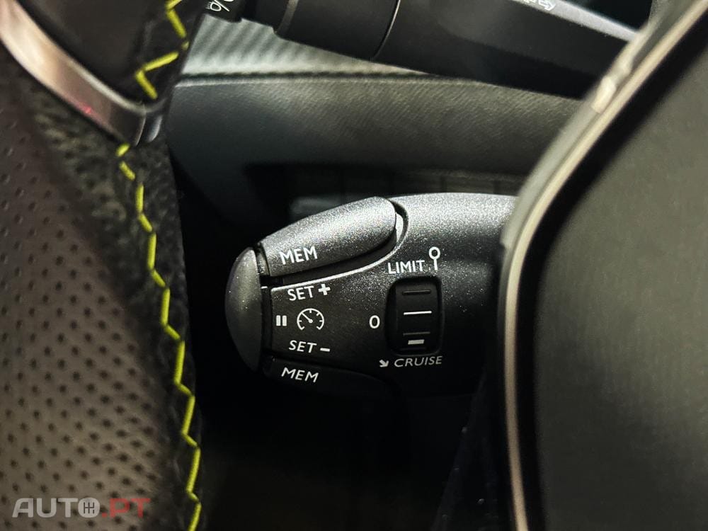 Peugeot E-208 51 kWh GT