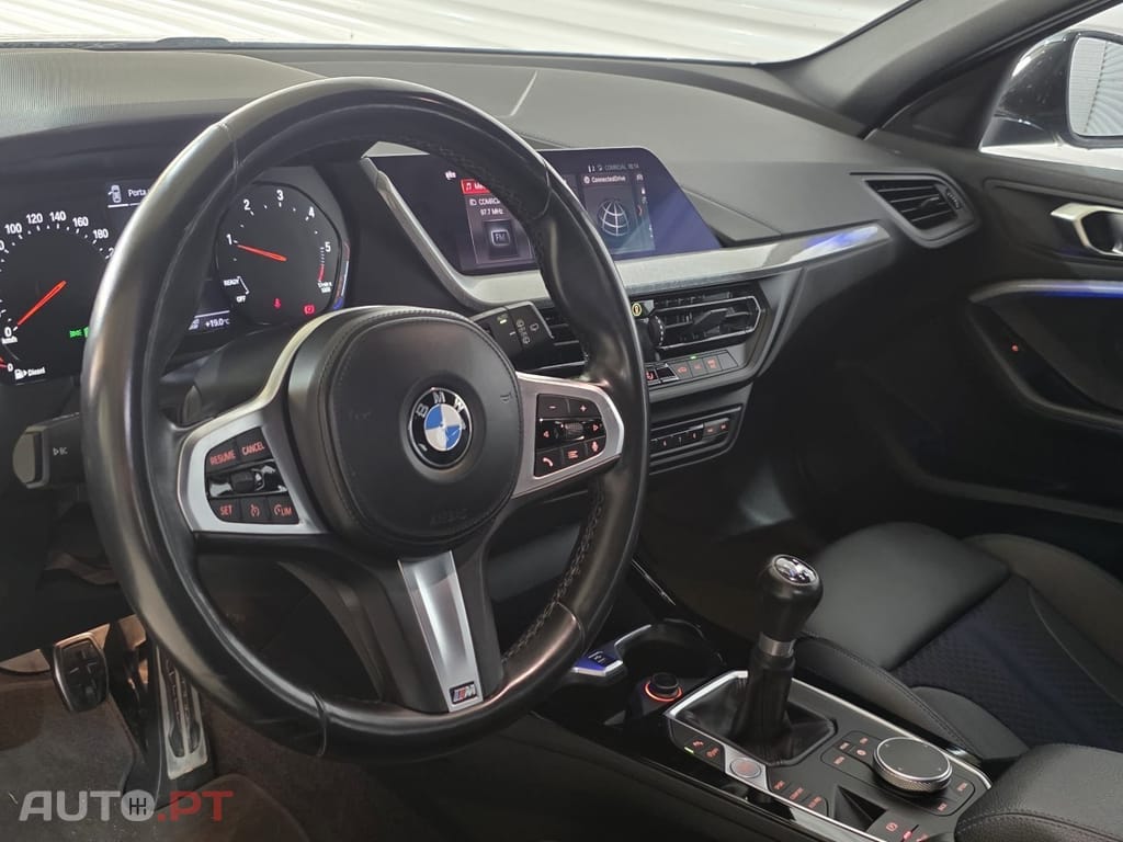 BMW 116 d Pack Desportivo M