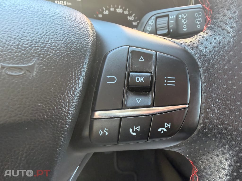 Ford Focus 1.0 EcoBoost MHEV ST-Line