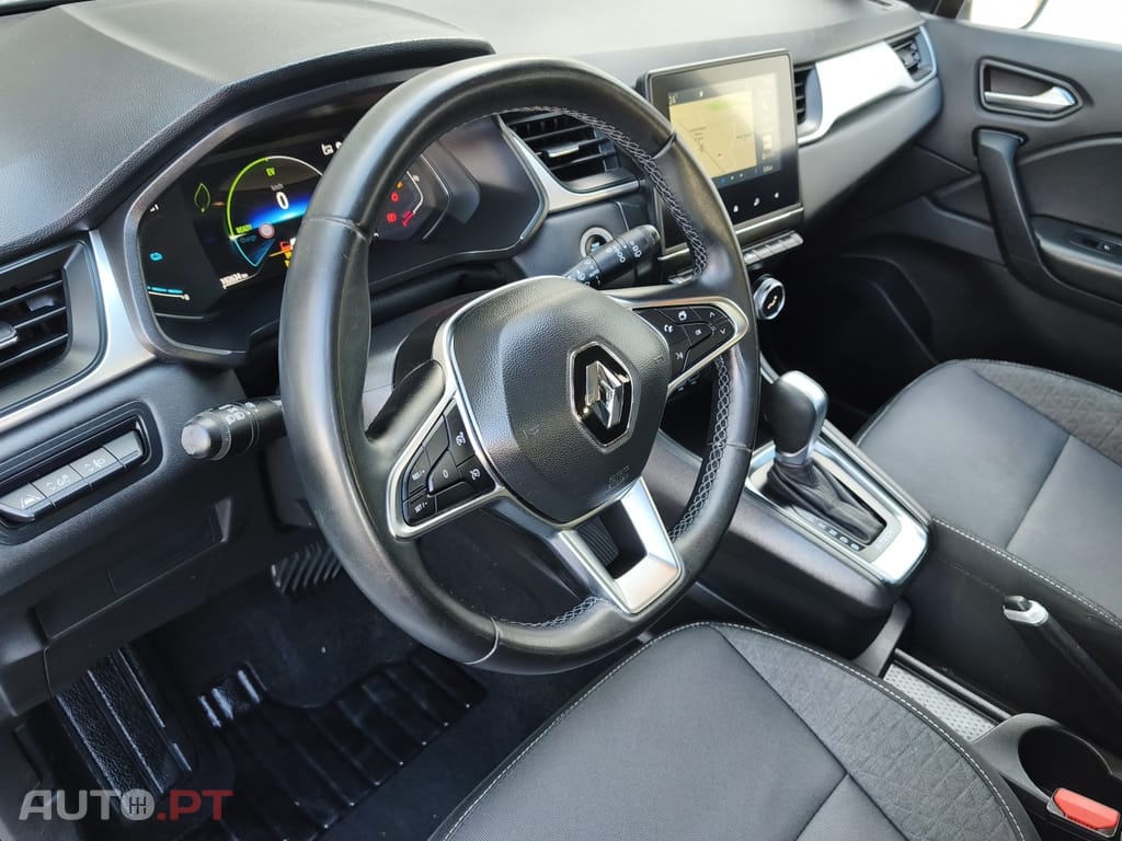 Renault Captur 1.6 E-Tech Full Hybrid Engineered