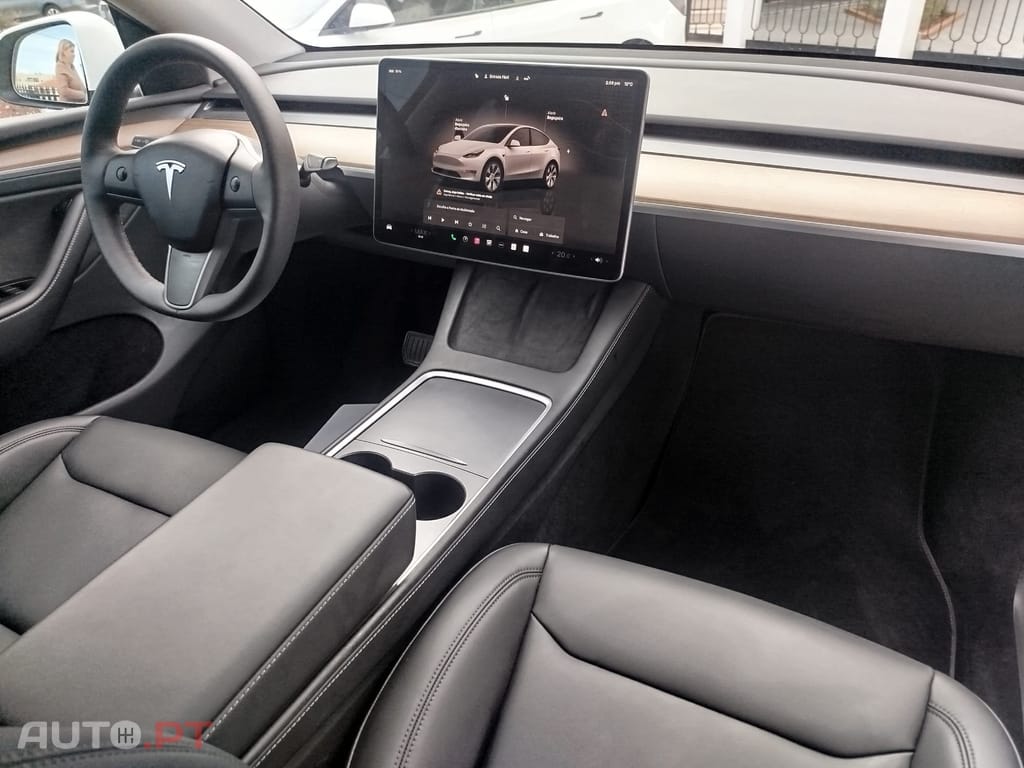 Tesla Model Y Tração Traseira
