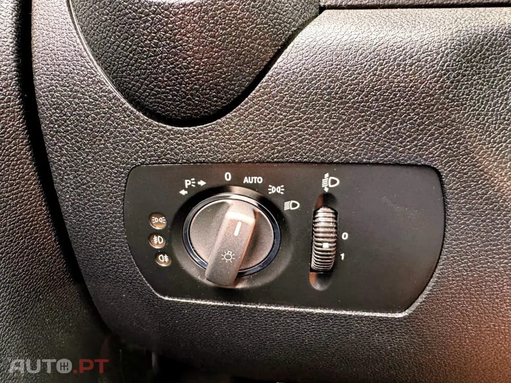 Mercedes-Benz SLK 200 Outro