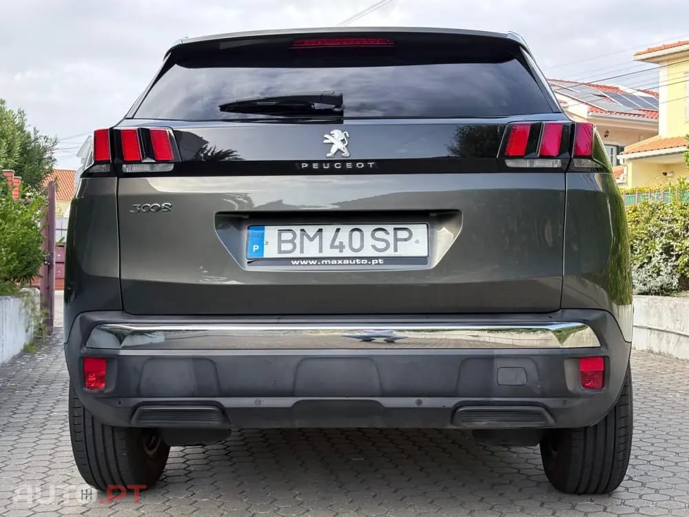 Peugeot 3008 1.2 PureTech Allure EAT8