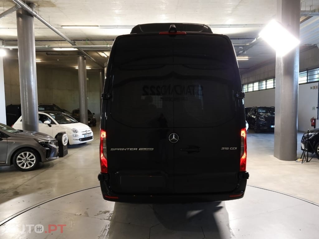 Mercedes-Benz Sprinter 315 CDI/43 Luxo (2+2+2+3)