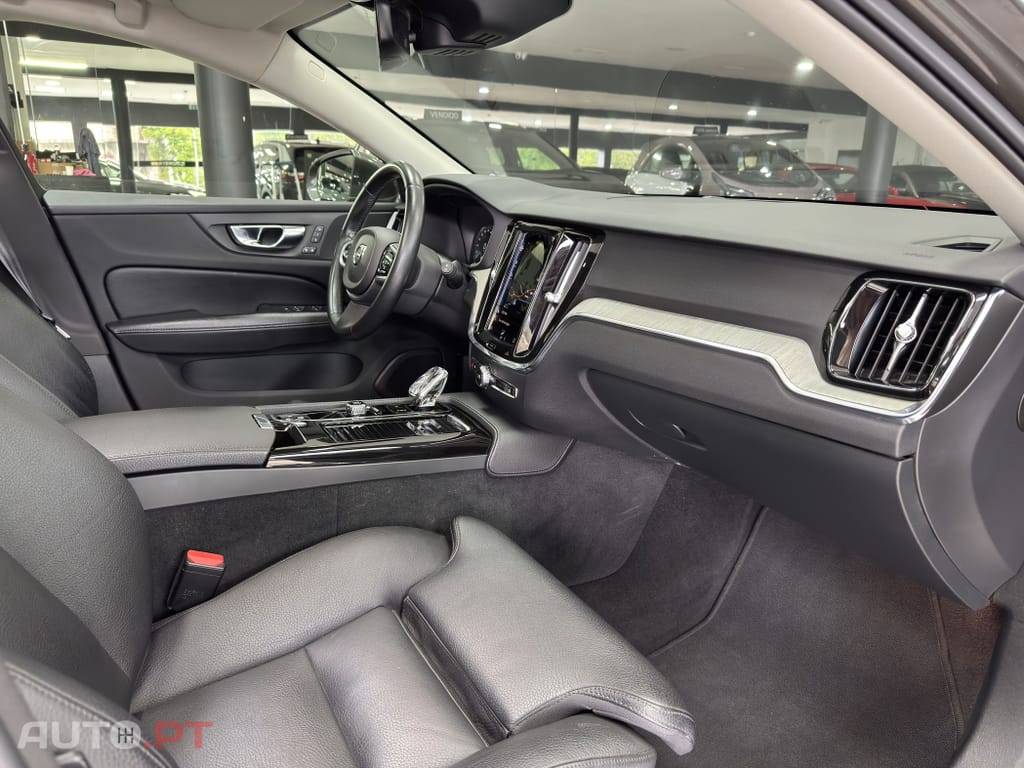 Volvo V60 2.0 T6 AWD TE Inscription Expression