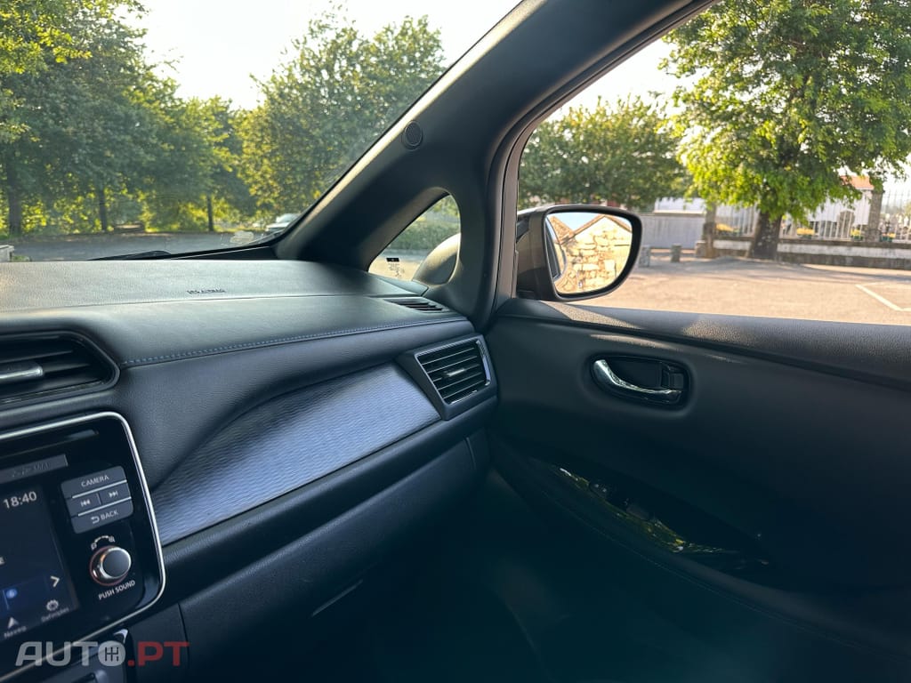 Nissan Leaf Tekna Two Tone+ProPilot Park