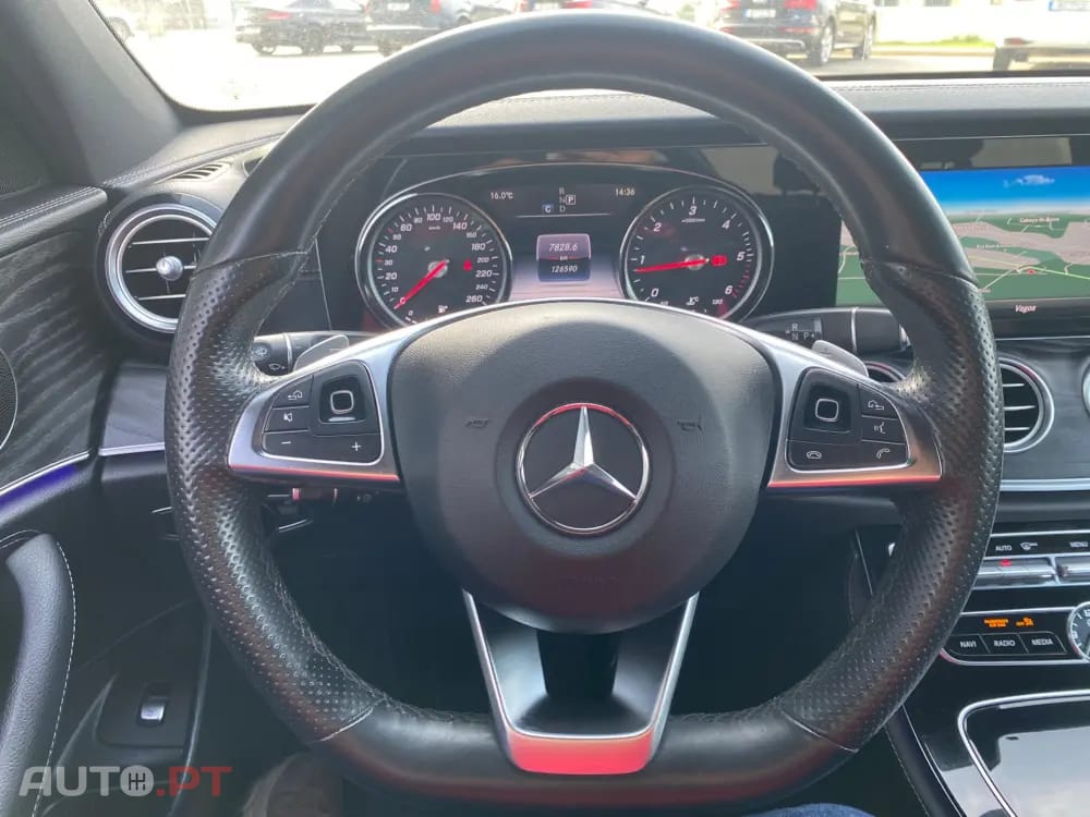 Mercedes-Benz E 220 d AMG Line