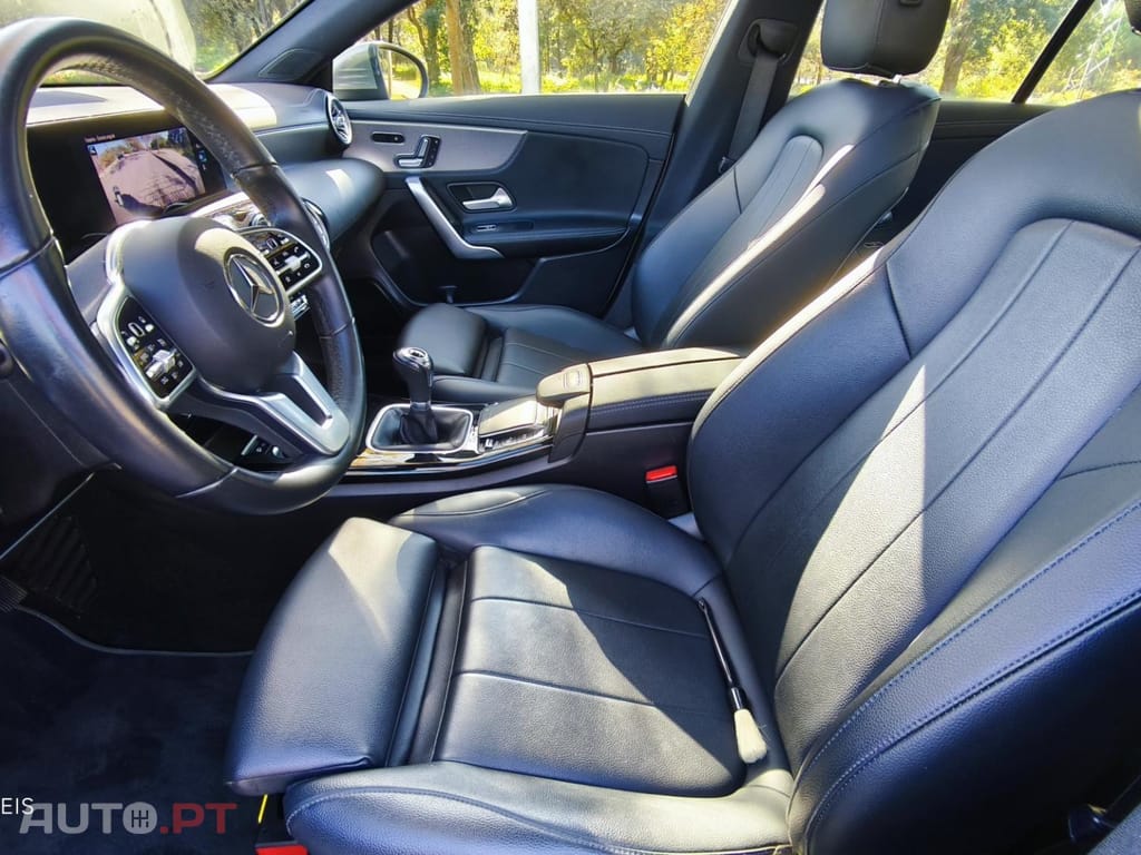 Mercedes-Benz CLA 180 d Shooting Brake Business Solutions