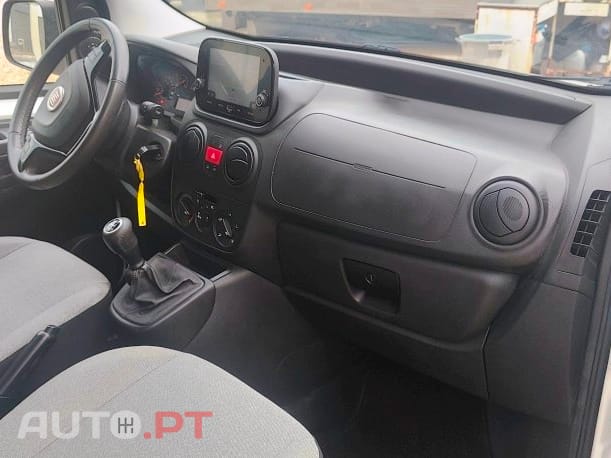 Fiat Fiorino 1.3 M-Jet 95cv IVA dedutível / 119 mês