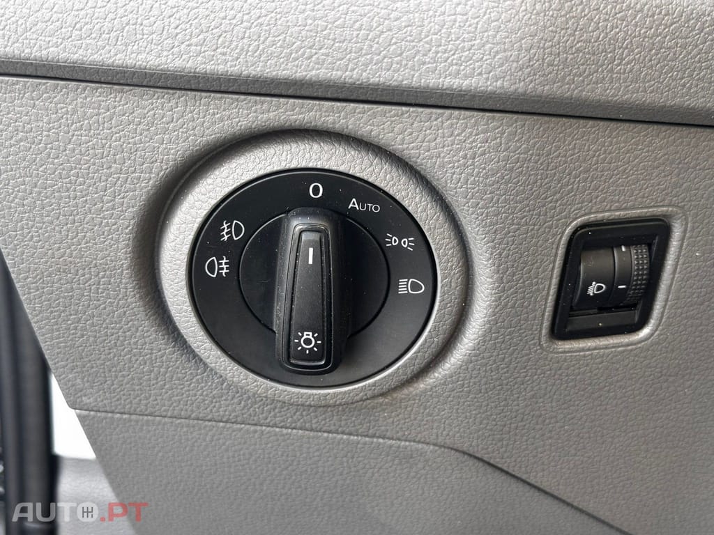 Volkswagen Crafter 35 2.0 TDI L3H3 Aut.