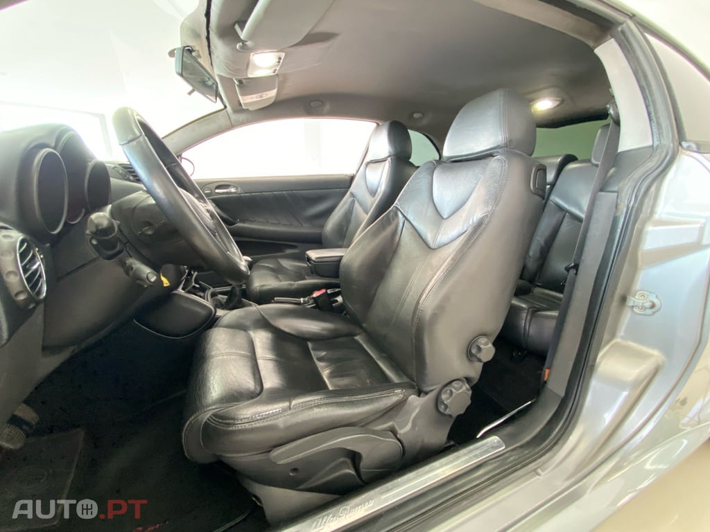Alfa Romeo GT 1.9 JTD M-JET Q2